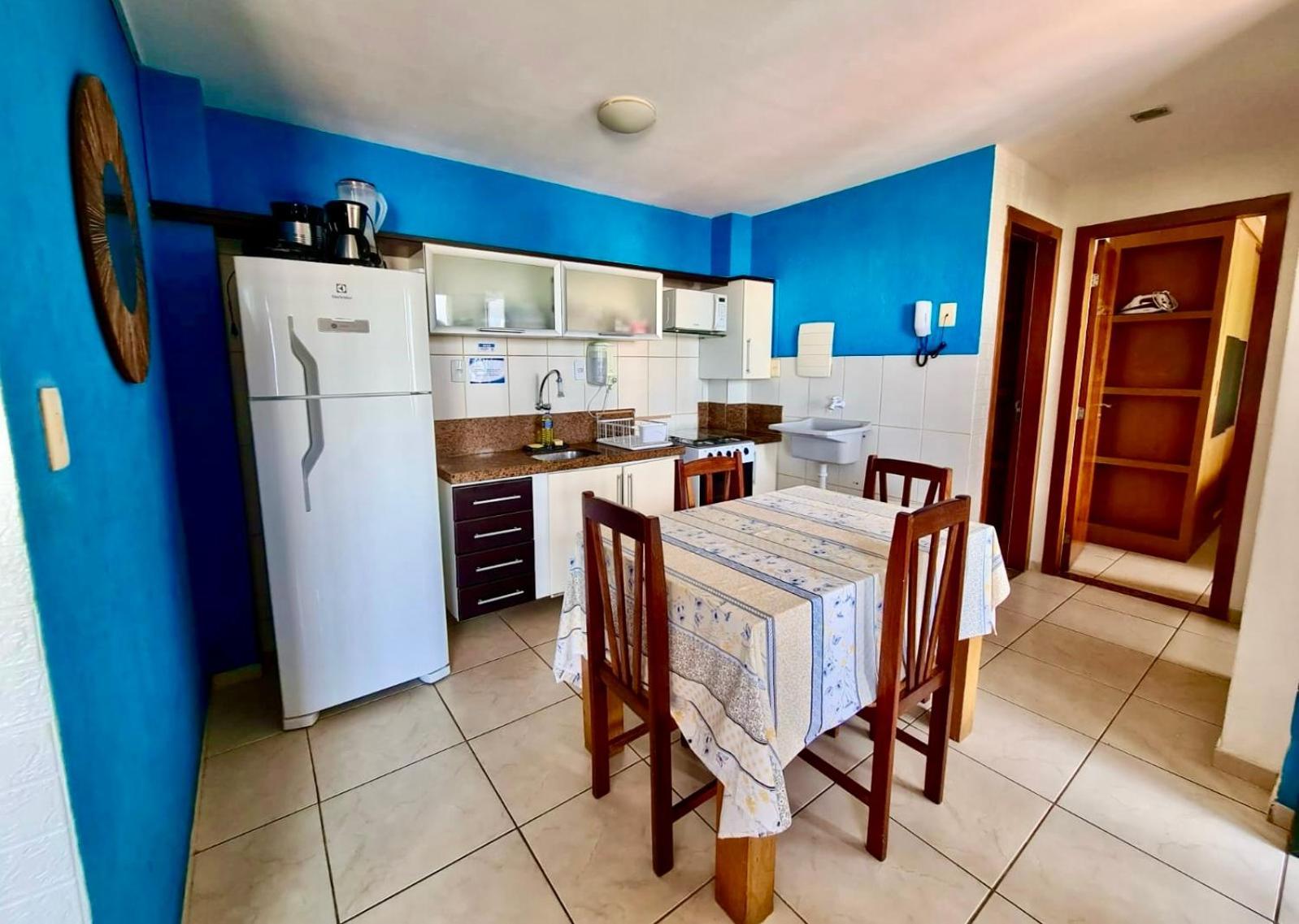 Aconchegantes Flats, 1 E 2 Qtos, Em Ponta Negra
